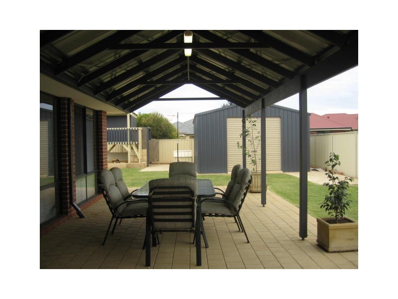 57 Wavecrest Circle, Drummond Cove WA 6532