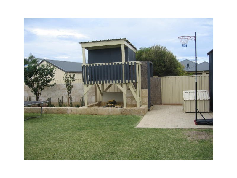 57 Wavecrest Circle, Drummond Cove WA 6532