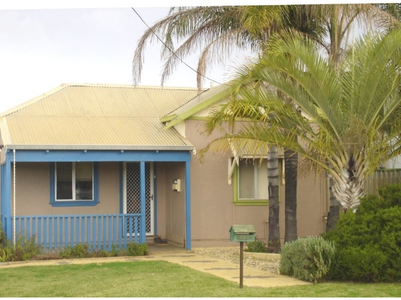 290 Seventh Street, Wonthella WA 6530