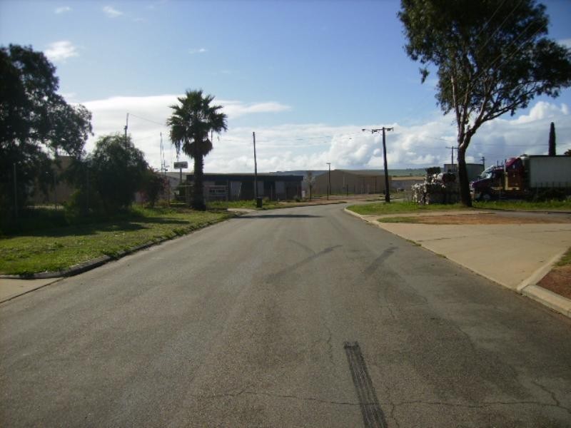 5 Bateman Street, Webberton WA 6530