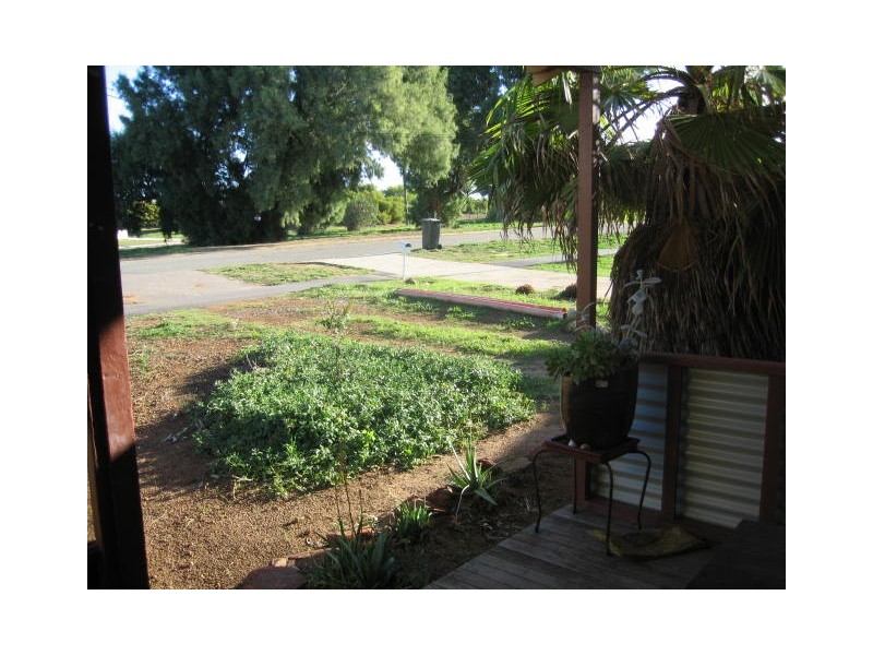 120 Fraser Street, Beachlands WA 6530