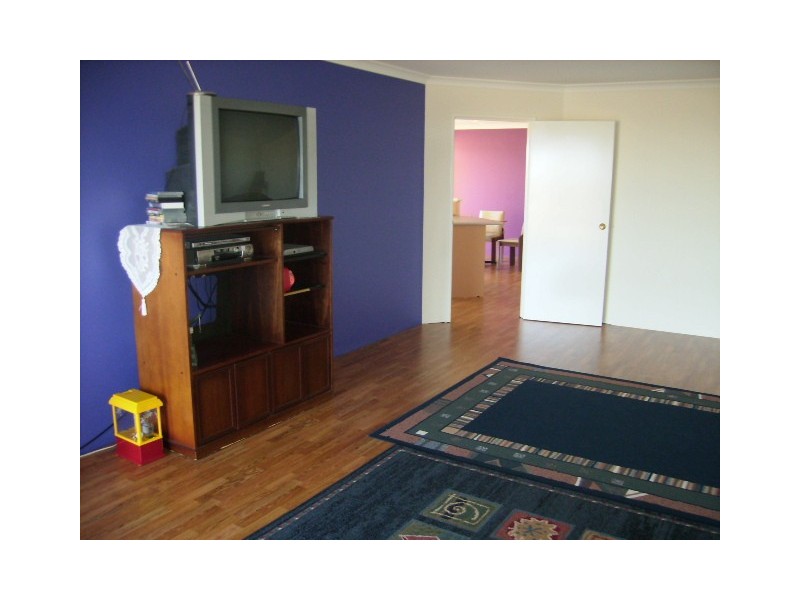 40 African Reed Boulevard, Greenough WA 6532