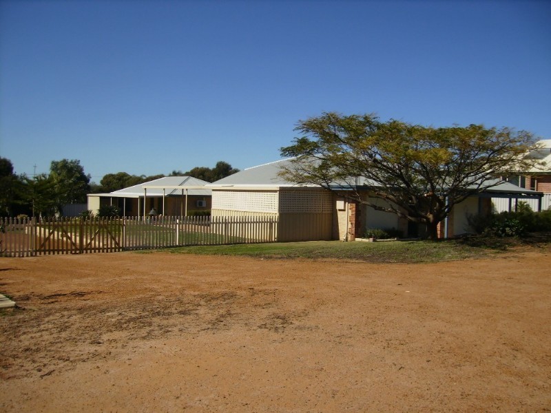 88 Bellimos Drive, Wandina WA 6530