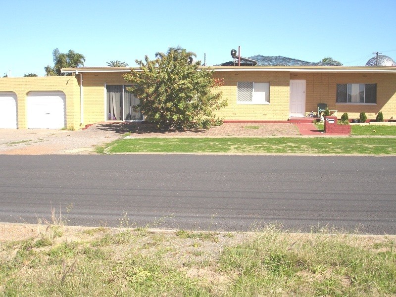 6 O’Collins Street, Geraldton WA 6530