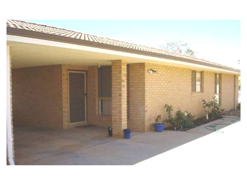 4/230 Willcock Drive, Mahomets Flats WA 6530