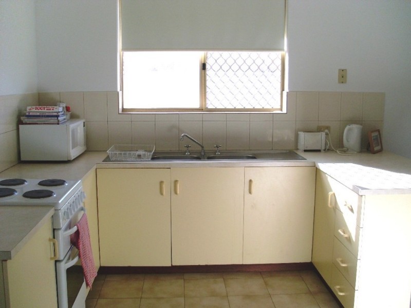 4/230 Willcock Drive, Mahomets Flats WA 6530