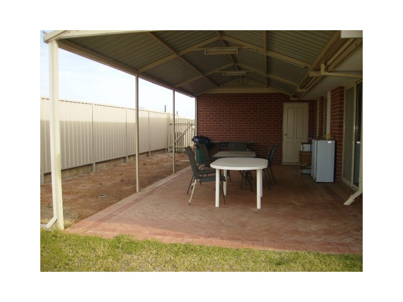 14 Derna Parade, Wandina WA 6530