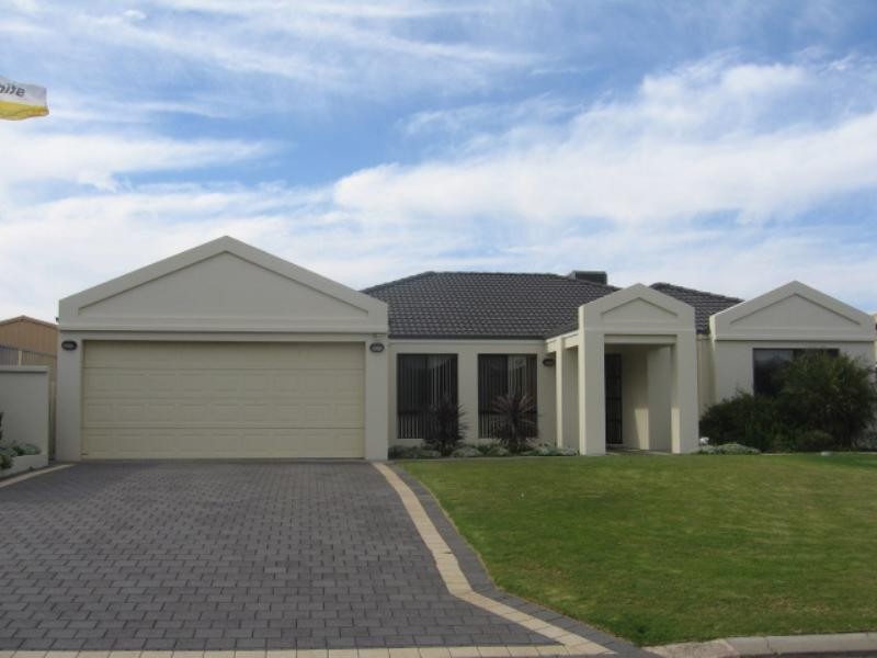 3 Penzance Way, Tarcoola Beach WA 6530
