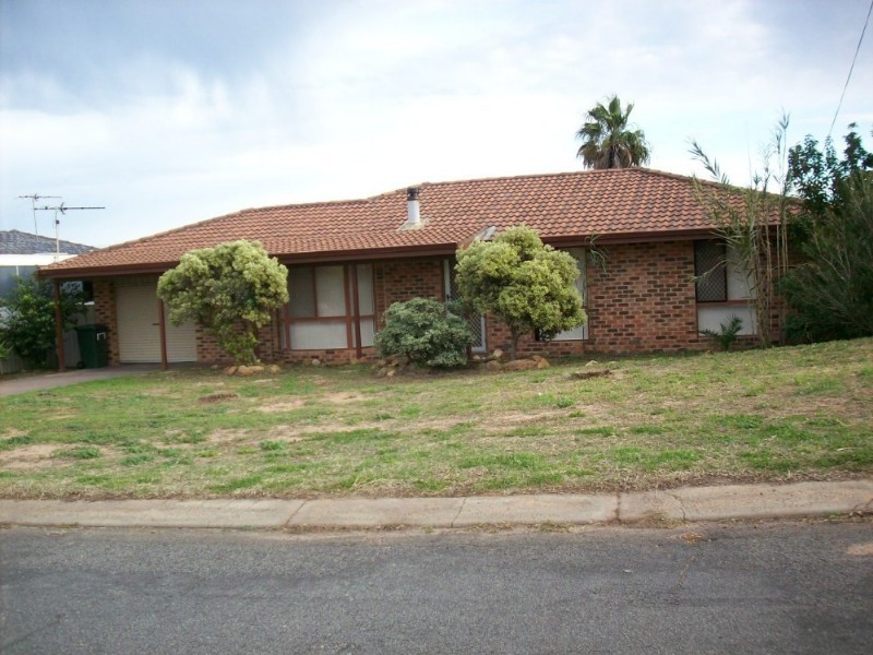 13 Falmouth Close, Geraldton WA 6530