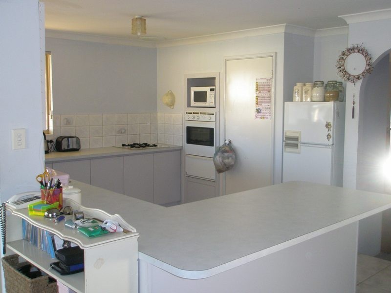 27 Bonamia Street, Utakarra WA 6530