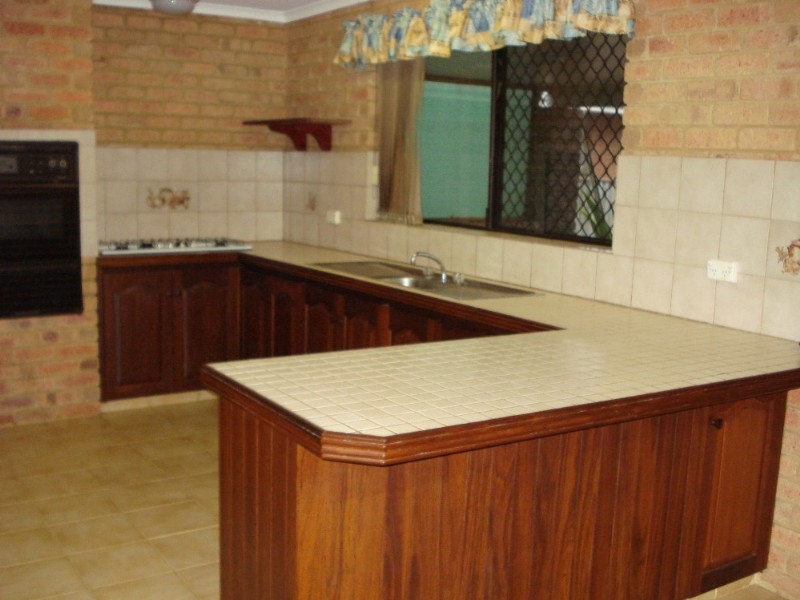 54 Simpson Street, Geraldton WA 6530