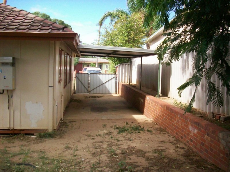 a/4 Howes Street, Geraldton WA 6530