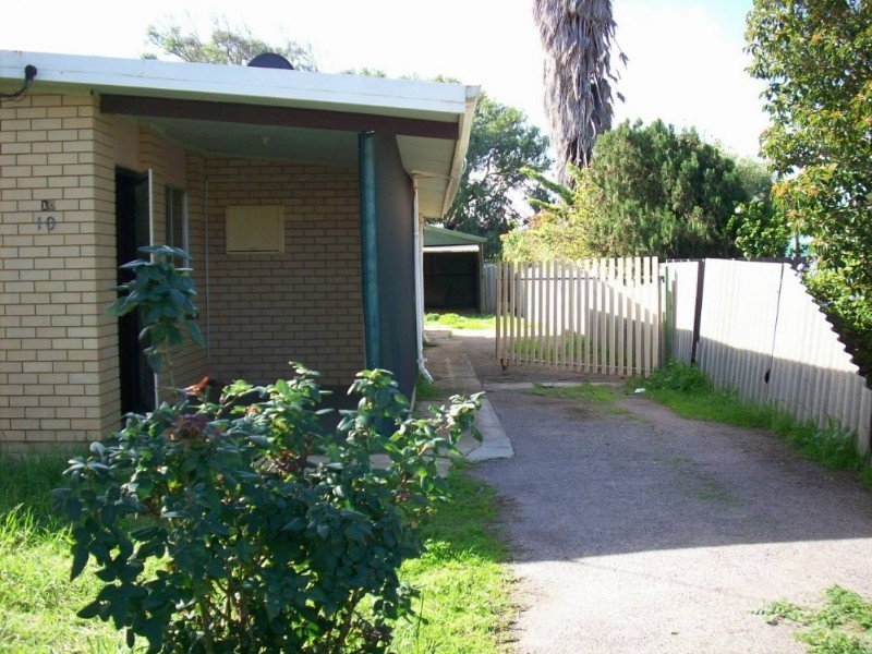 a/10 Houston Street, Geraldton WA 6530