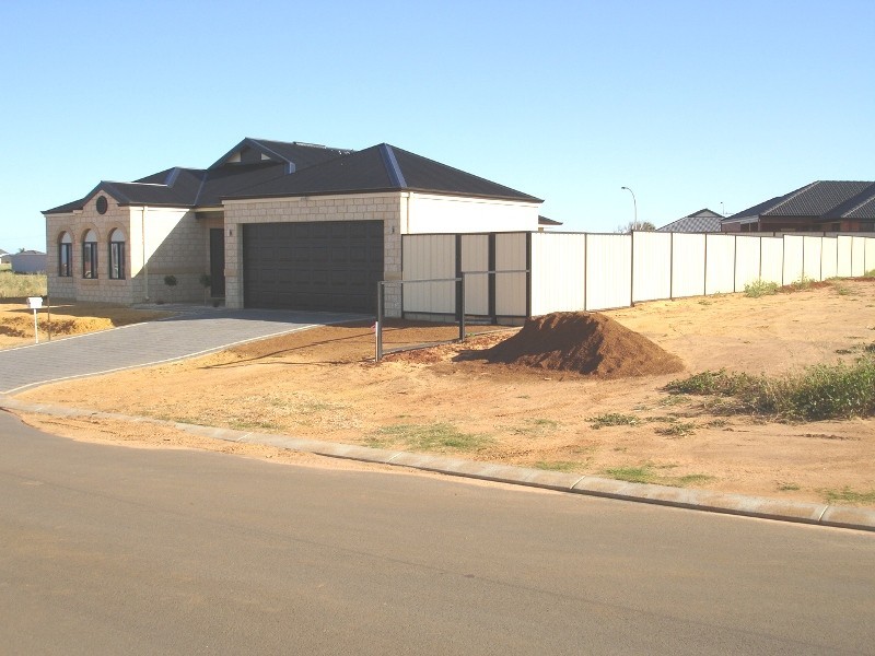7 Ego Creek Loop, Waggrakine WA 6530