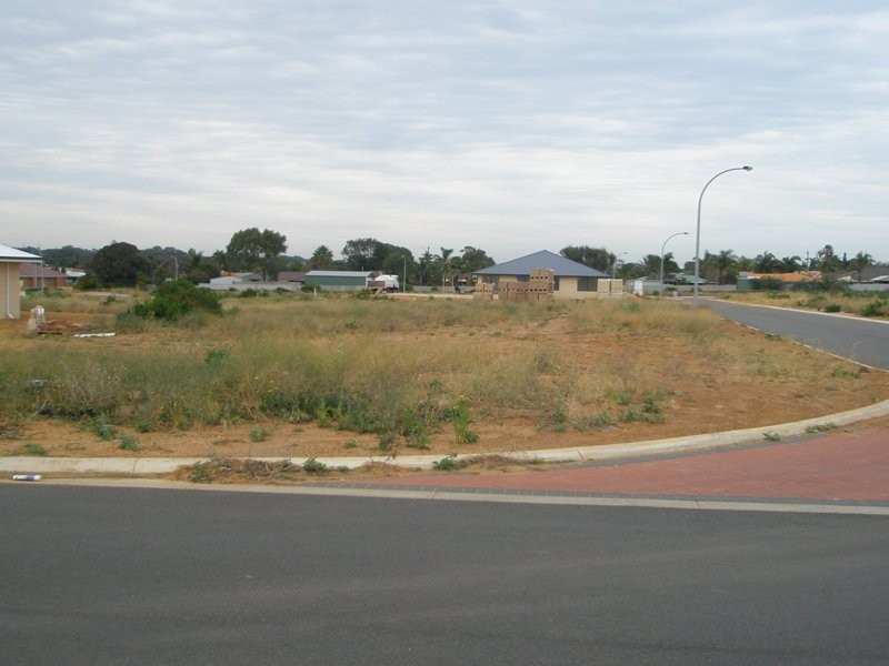 12 Moorings Loop, Sunset Beach WA 6530