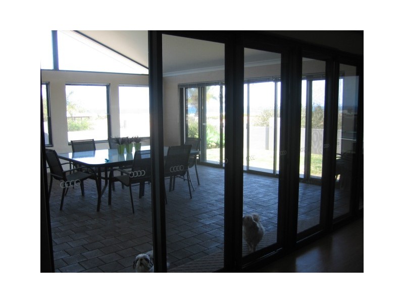 22 Seaview Boulevard, Wandina WA 6530