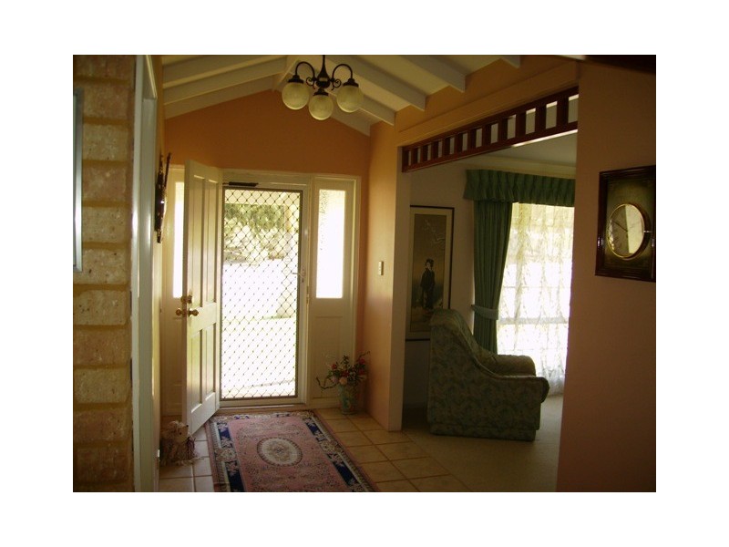 14 Hillview Drive, Drummond Cove WA 6532