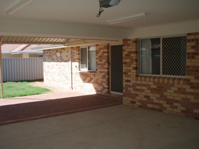 134 Fraser Street, Beachlands WA 6530