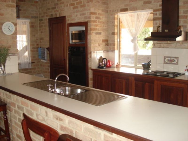 216 Cooper Street, Waggrakine WA 6530