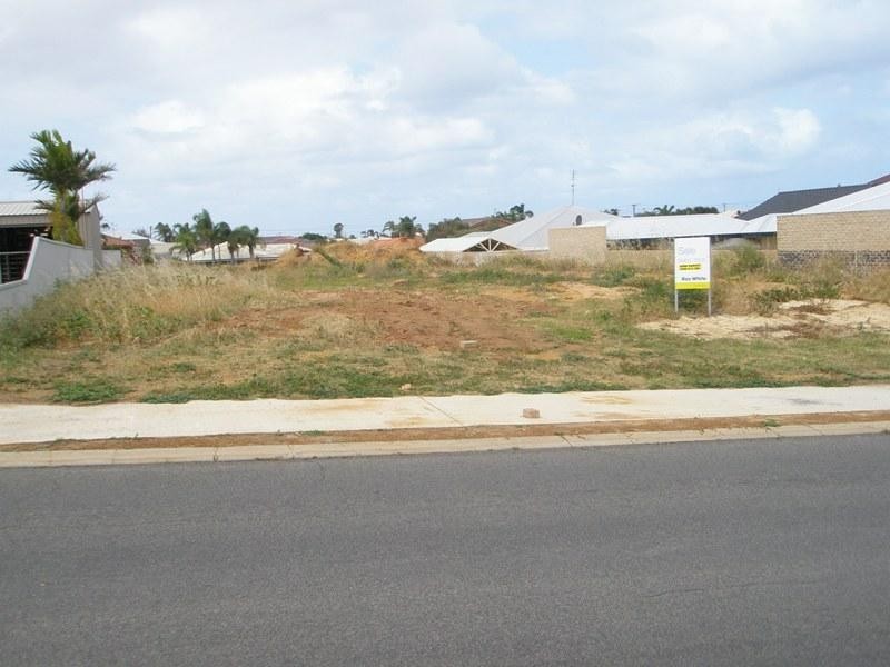 16 Sander Street, Tarcoola Beach WA 6530