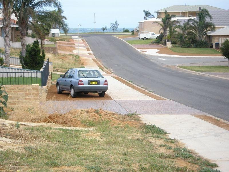 16 Sander Street, Tarcoola Beach WA 6530