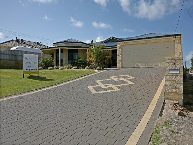 14 Penzance Way, Tarcoola Beach WA 6530