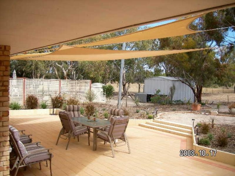 6 Moresby Road, Moresby WA 6530