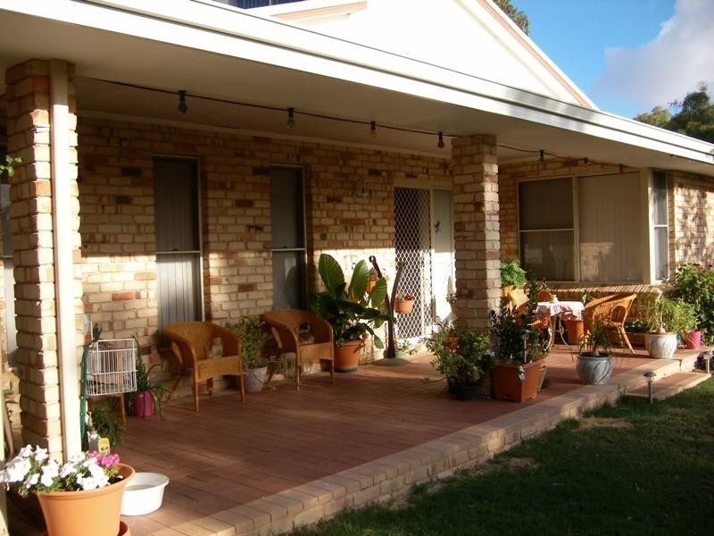 6 Moresby Road, Moresby WA 6530