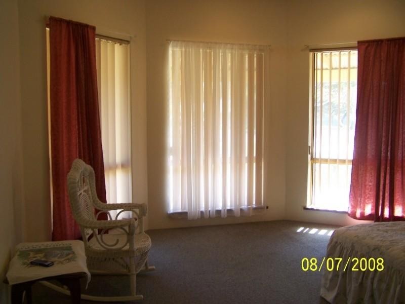 24 Polo Road, Deepdale WA 6532