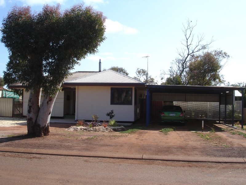62 Yewers Avenue, Morawa WA 6623