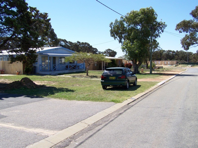 2/21 Cairncross Street, Beresford WA 6530