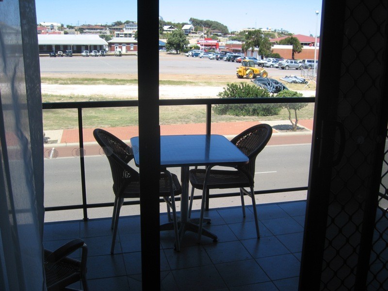 13/1 Museum Place, Geraldton WA 6530