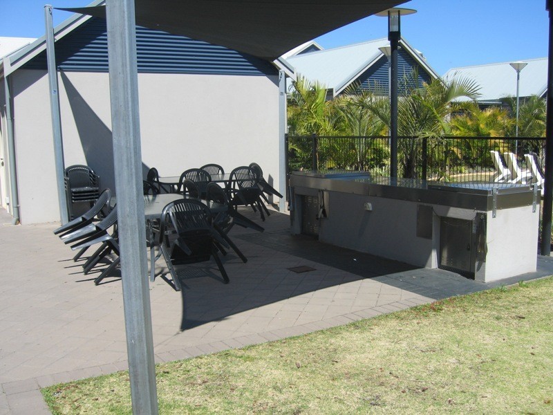 13/1 Museum Place, Geraldton WA 6530