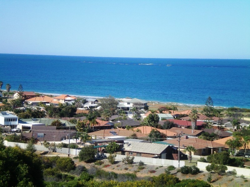 6 Old Acres Court, Wandina WA 6530