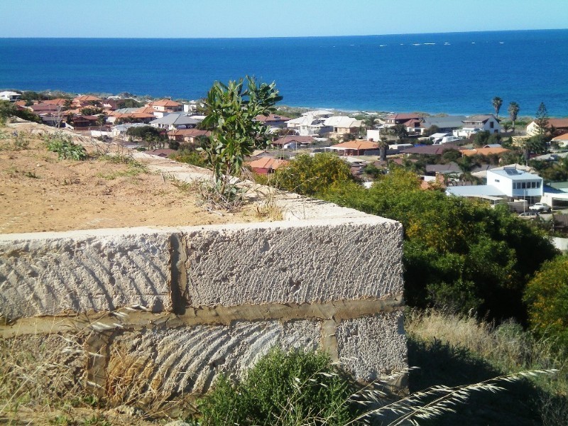 6 Old Acres Court, Wandina WA 6530