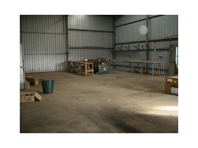 9 Newman Street, Webberton WA 6530