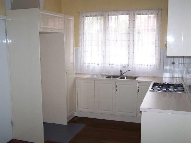 9 Cassia Street, Rangeway WA 6530