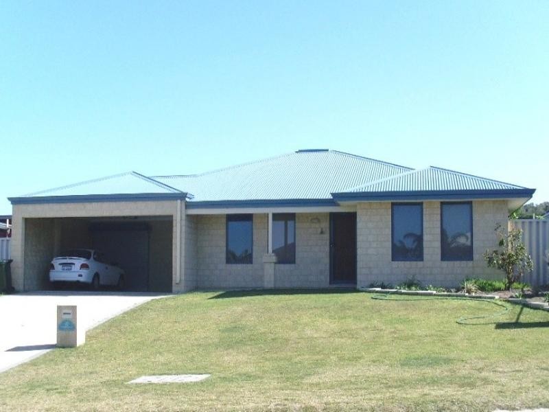 11 Columbus Boulevard, Wandina WA 6530