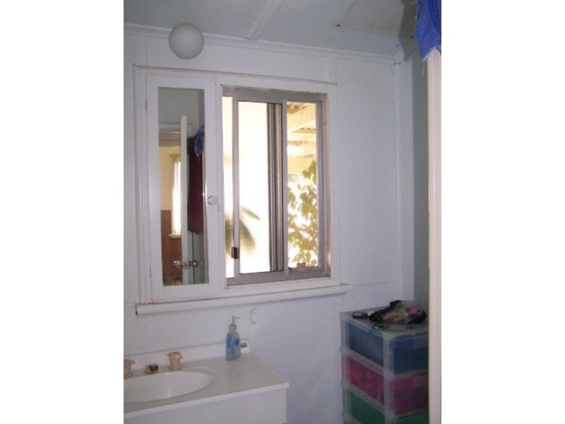 161 Fraser Street, Beachlands WA 6530