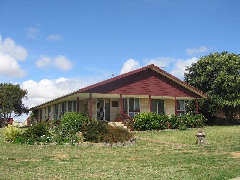 14 Malcolm Street, Bluff Point WA 6530