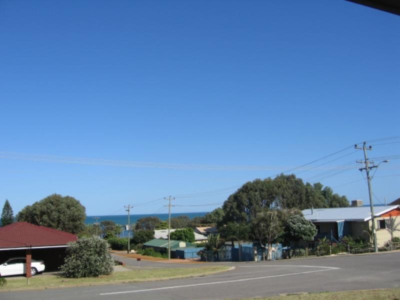 14 Malcolm Street, Bluff Point WA 6530