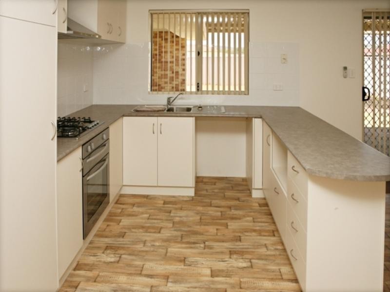 2a Ego Creek Loop, Waggrakine WA 6530