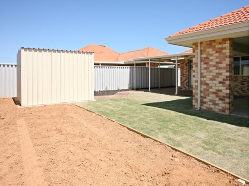2a Ego Creek Loop, Waggrakine WA 6530