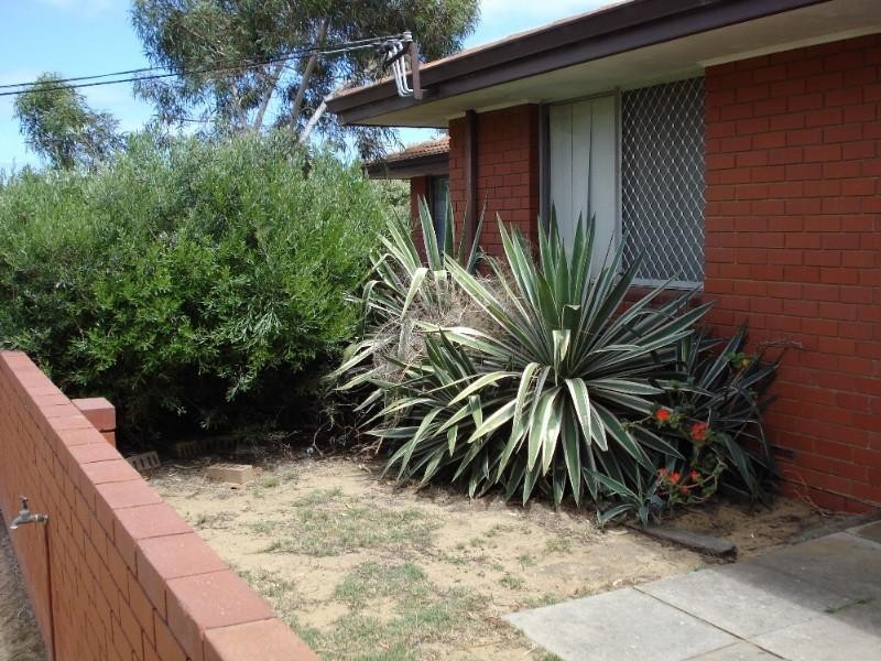 2/21 Hepburn Street, Geraldton WA 6530