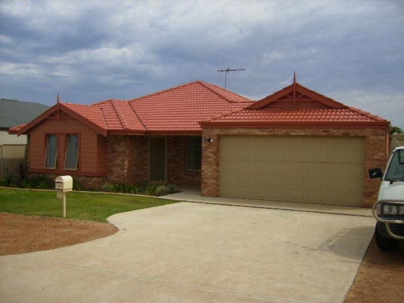 21 Portside Road, Drummond Cove WA 6532