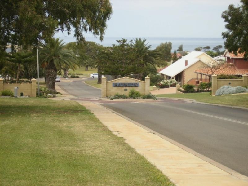 21 Portside Road, Drummond Cove WA 6532