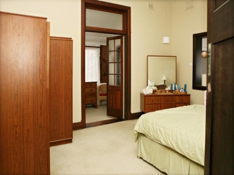 4 Stanley Street, Beachlands WA 6530