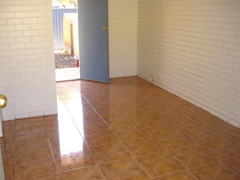 4/7 Duke Street, Geraldton WA 6530