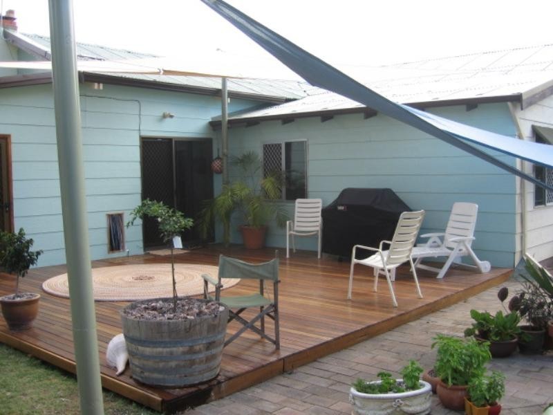 10 Malcolm Street, Bluff Point WA 6530