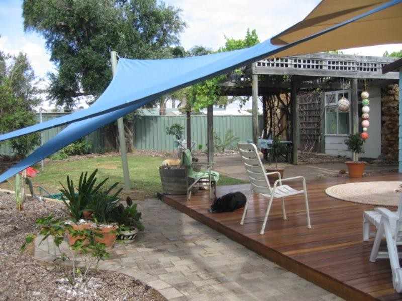 10 Malcolm Street, Bluff Point WA 6530